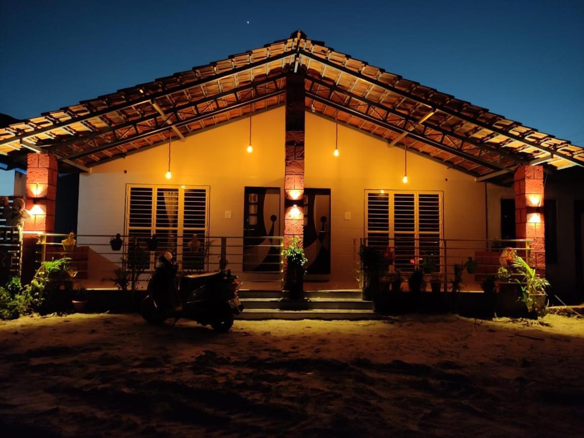 Rehoboth Resort Malvan Luaran gambar