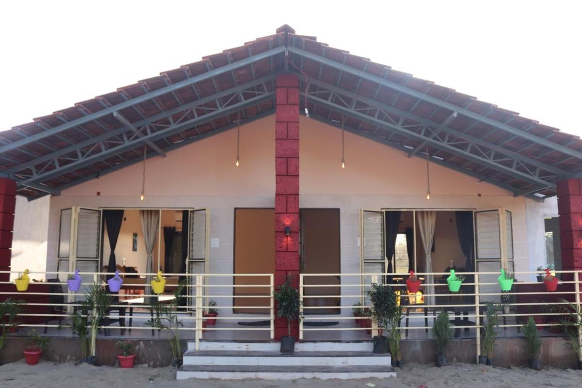 Rehoboth Resort Malvan Luaran gambar